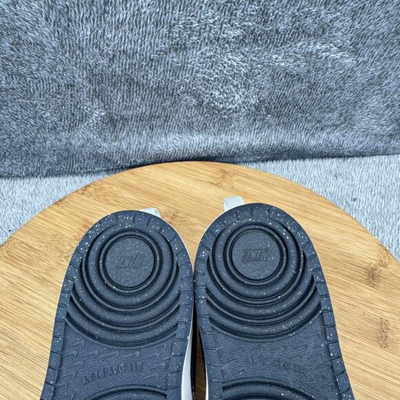 Nike Court Borough Low 2 Shoes Kids 10C White Black Sneakers DV5458-108 - Picture 8 of 9